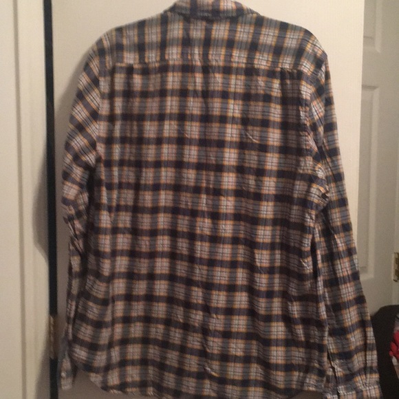 Men’s Lacoste Dress Shirt - Picture 4 of 4